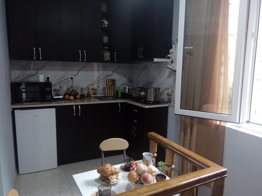 Tbilisi Downtown Guest House Buitenkant foto