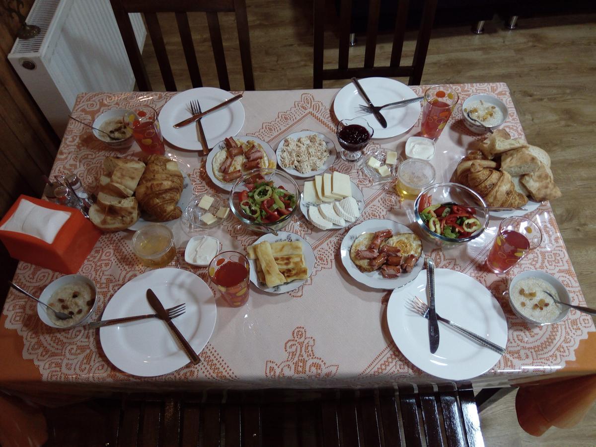 Tbilisi Downtown Guest House Buitenkant foto