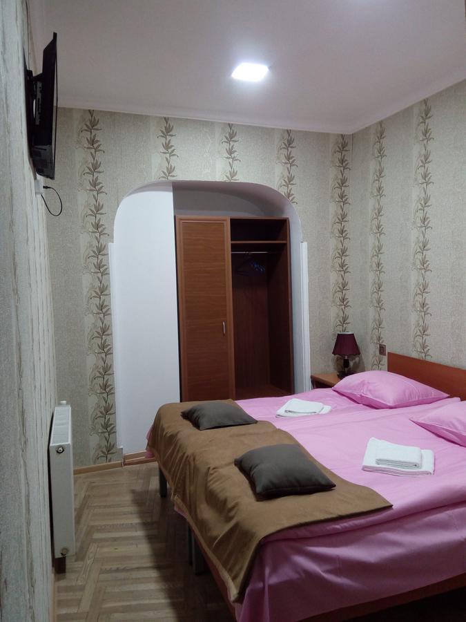 Tbilisi Downtown Guest House Buitenkant foto