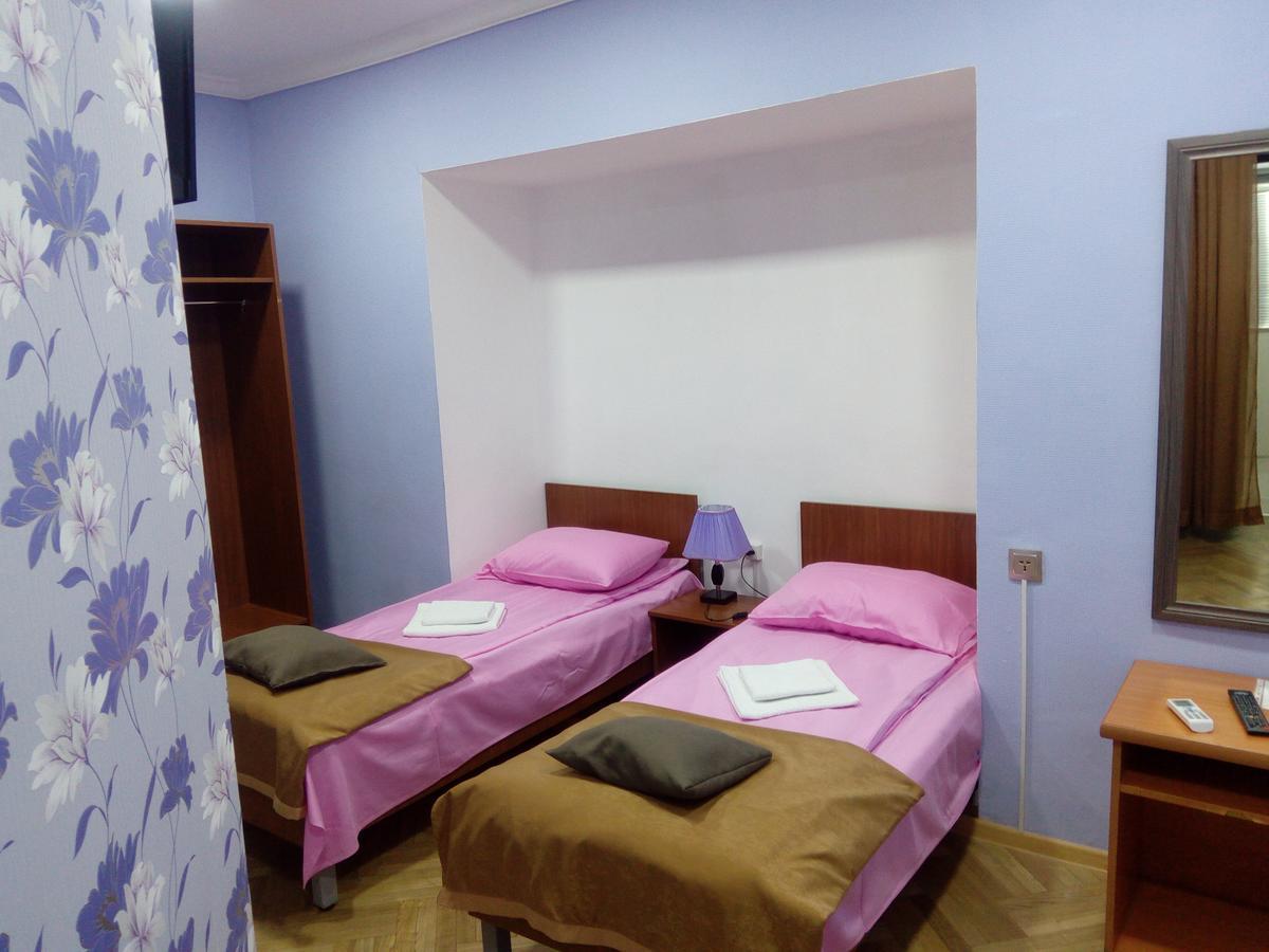 Tbilisi Downtown Guest House Buitenkant foto